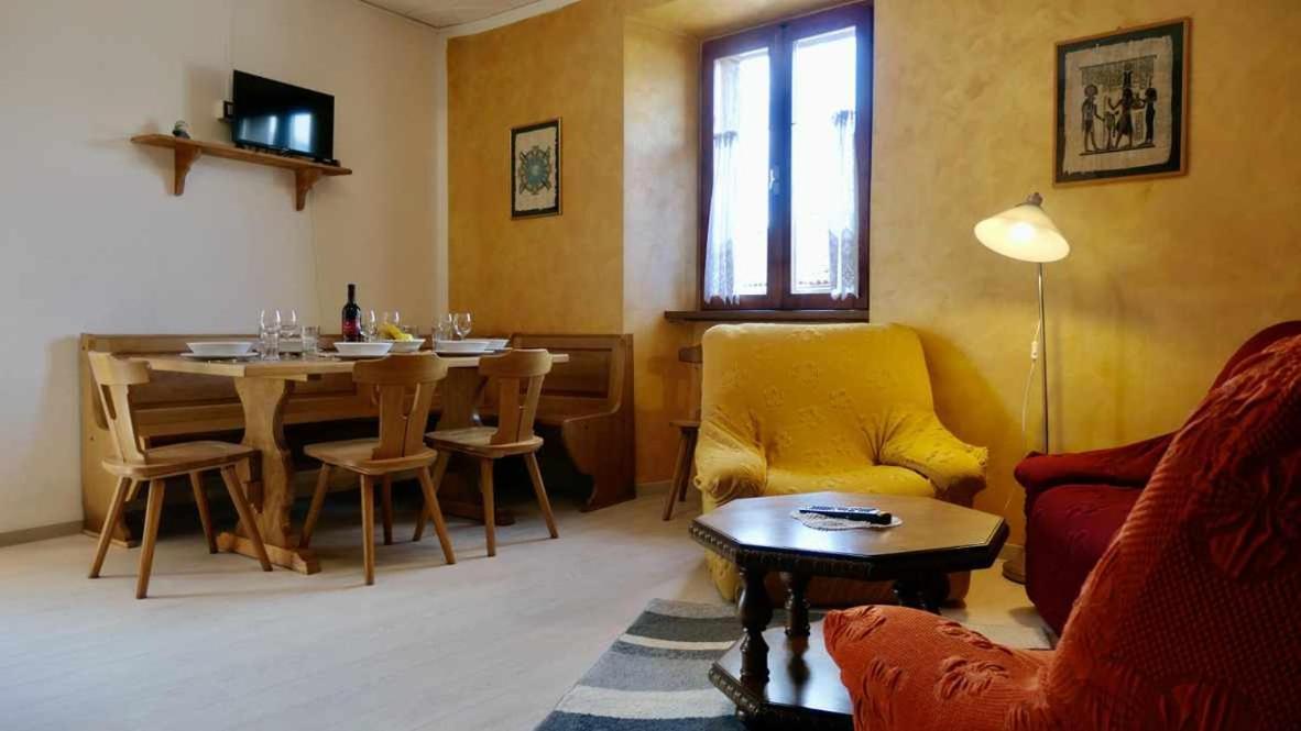 Casa Malpaga Tenna Ospitar Exteriér fotografie